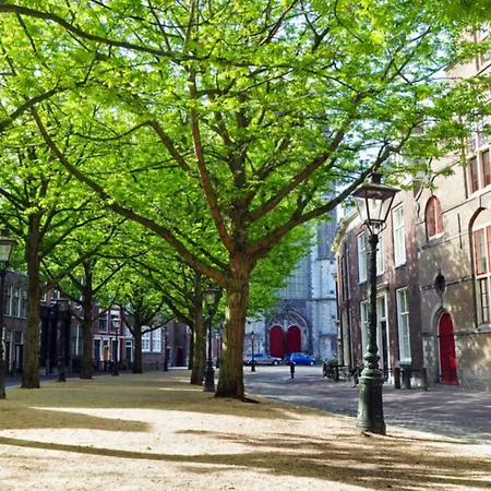 Veldhorst アパート ライデン